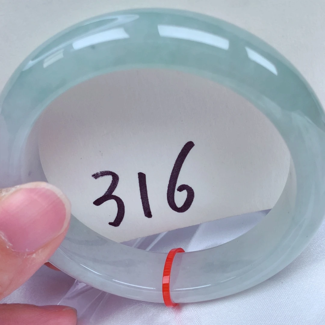 翡翠未镶嵌手镯翡翠