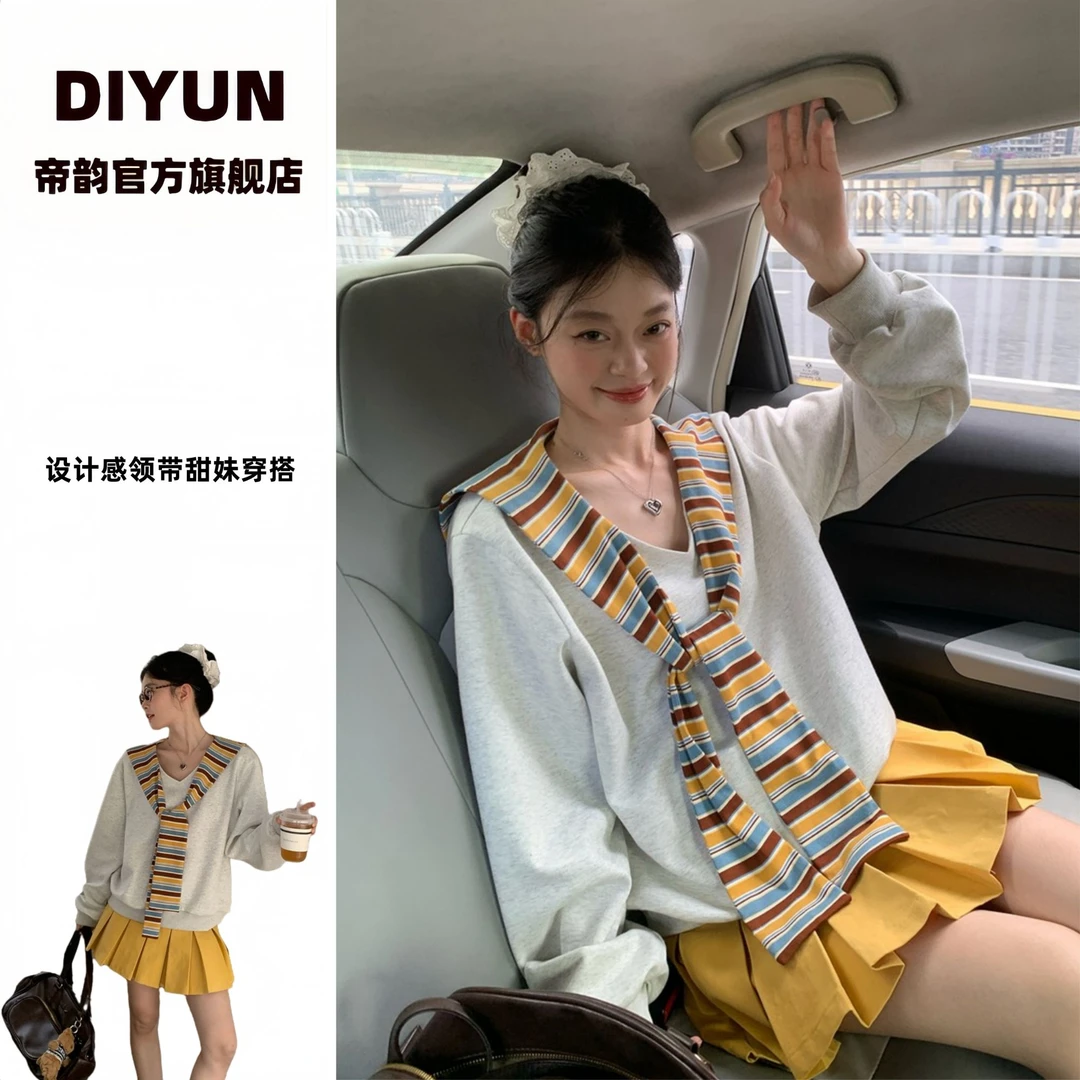 秋季拼接圆领小众韩版宽松卡通设计感休闲百搭复古学院风时尚长袖