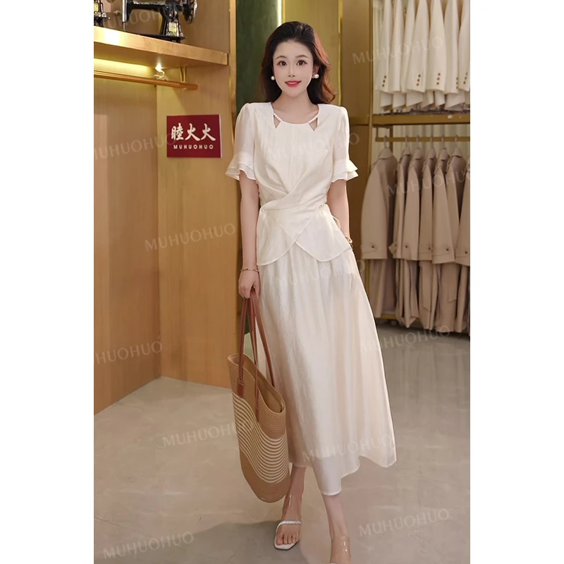 25新款重工钉珠镂空荷叶袖上衣半身裙两件套-C25W0093