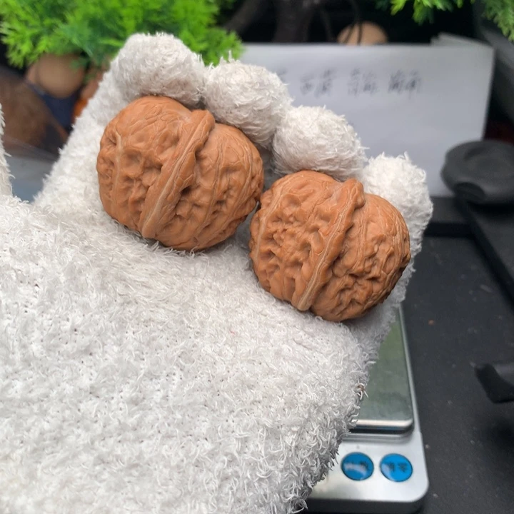 吊坠文玩核桃烟**胧42元宝