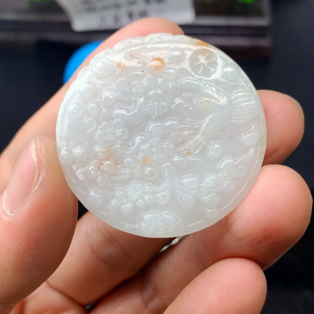 翡翠未镶嵌颈饰翡翠首饰和翡翠珠宝