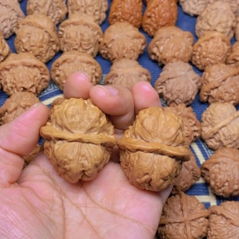 【闪购商品】吊坠文玩核桃C**n色差蛙蛙42