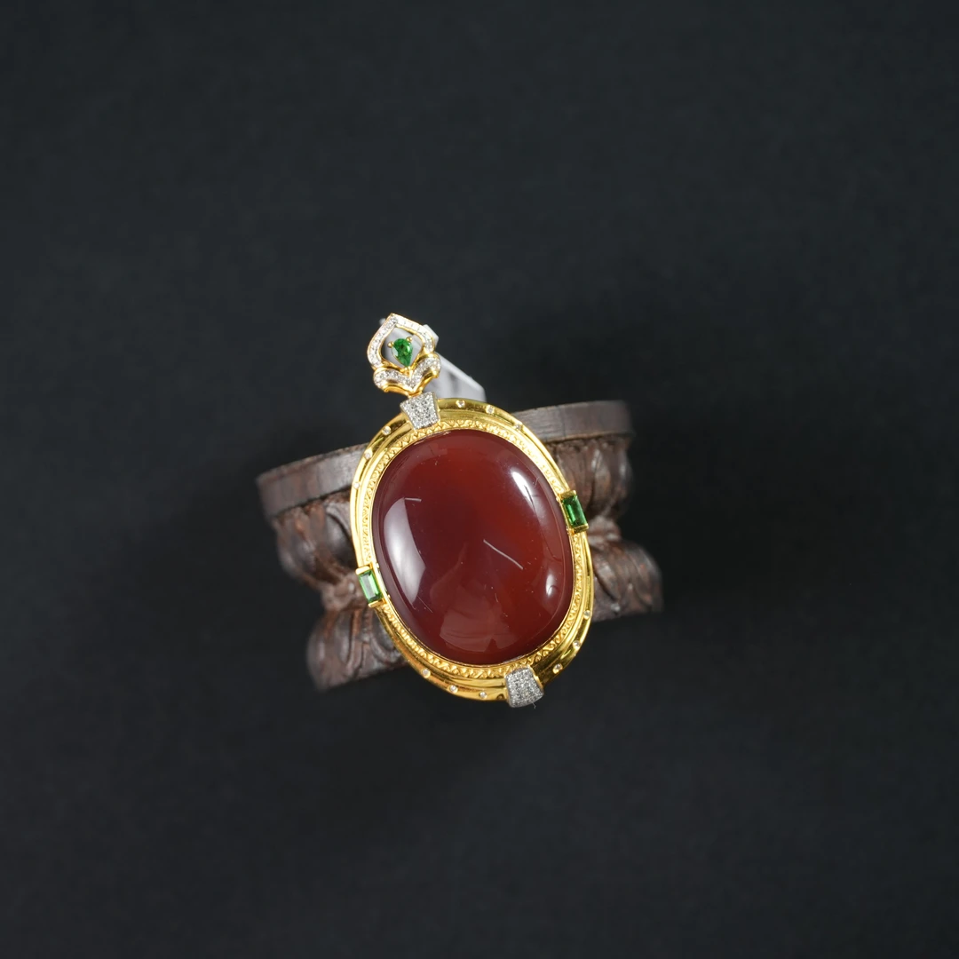 【老掌柜讲珠宝】南红18k吊坠蛋面 DBZ022024