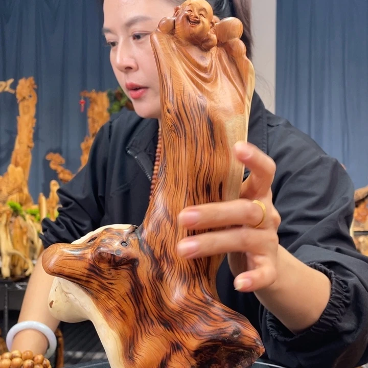 柏木（崖柏）随型摆件