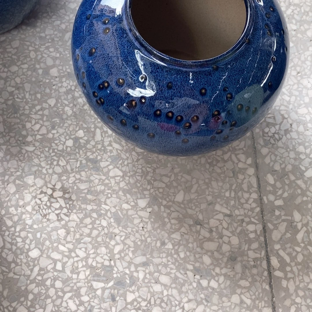 瑕疵小号高17厘米花瓶