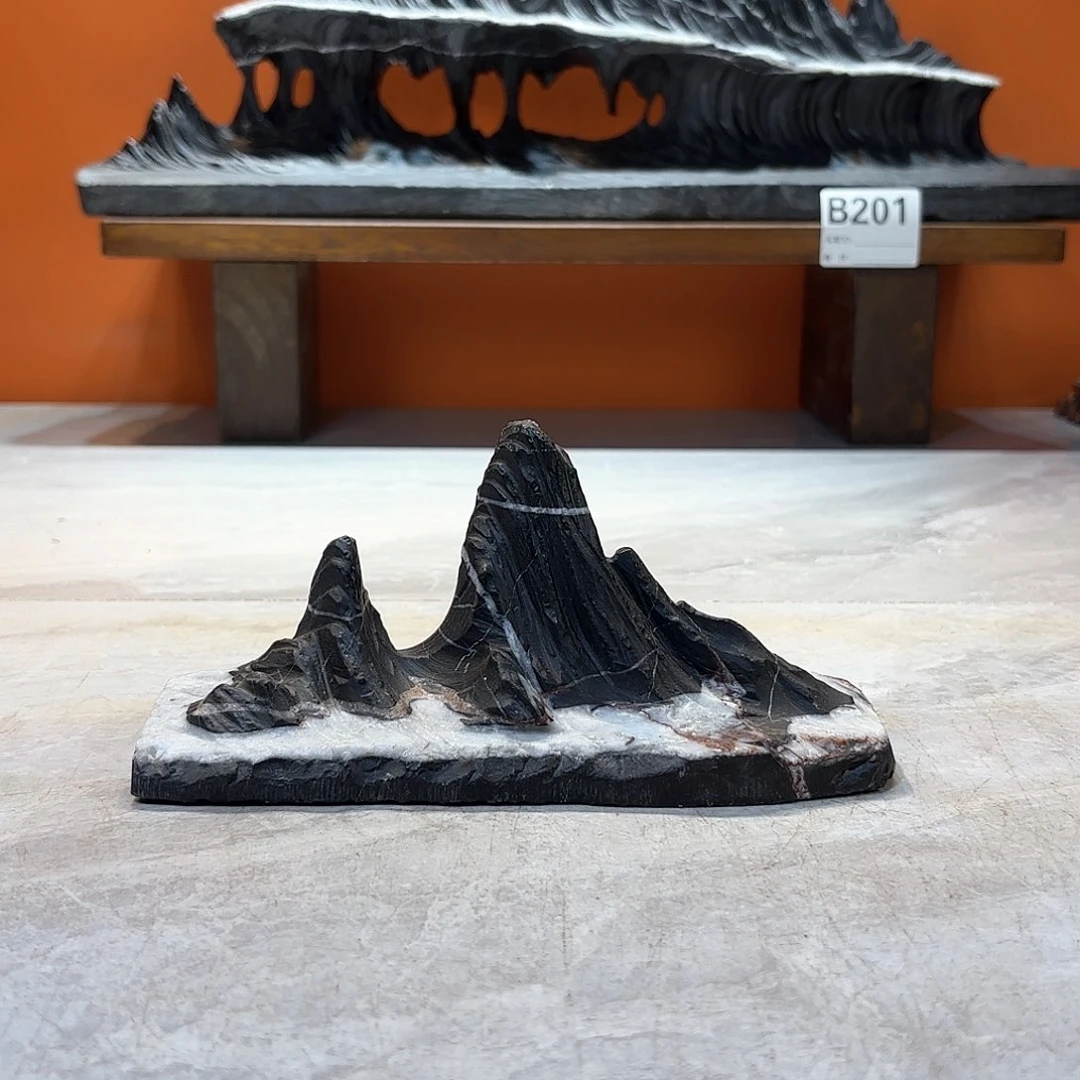 摆件吕灵璧石奇石摆件