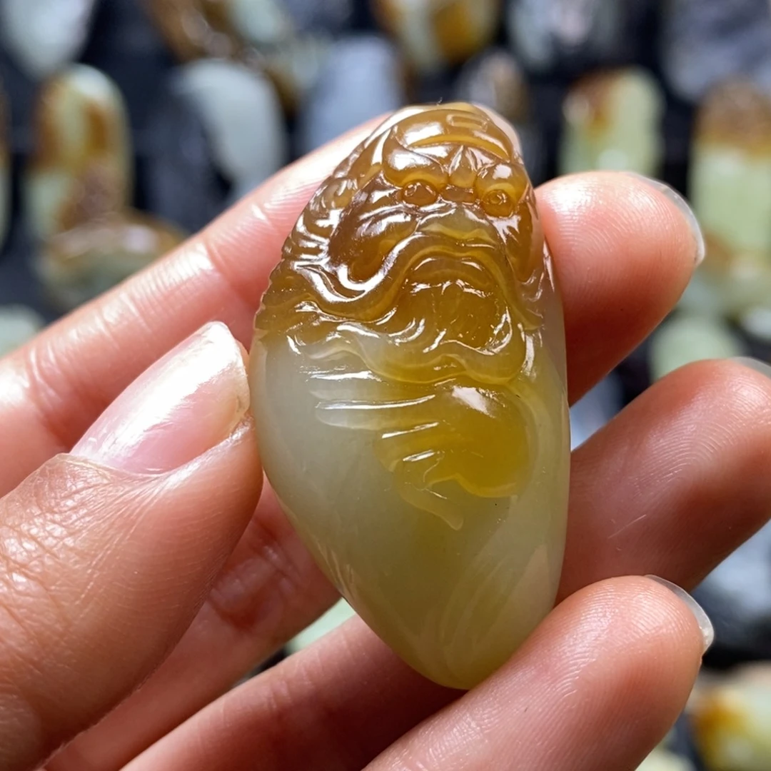 未镶嵌和田玉挂件