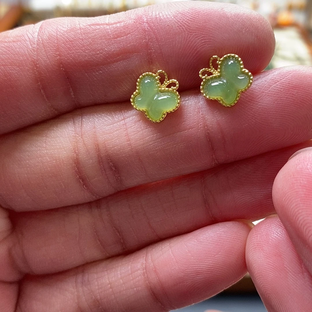 和田玉耳饰银S925镶嵌果****精