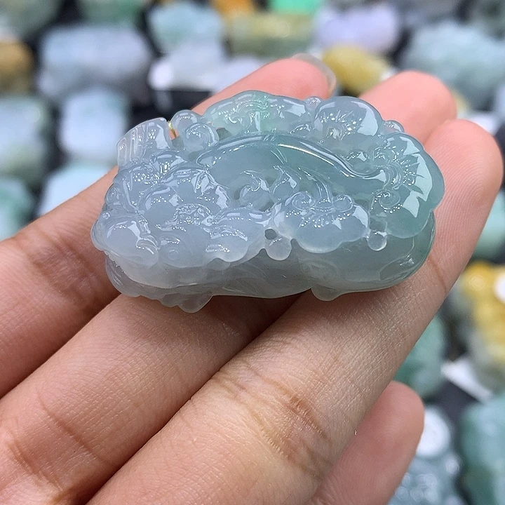 翡翠未镶嵌颈饰天然缅甸翡翠