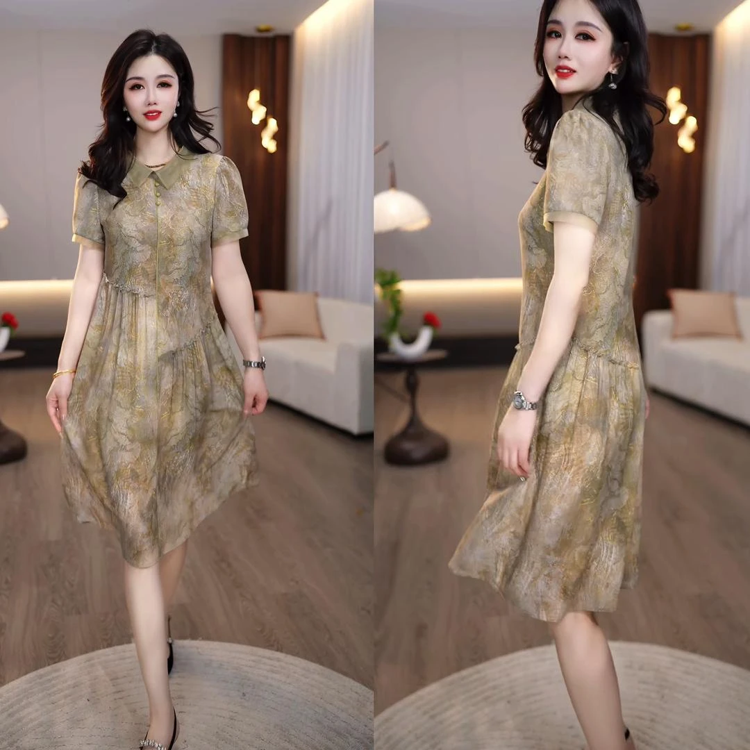 2025夏季新款气质绿小众花纹宽松休闲亲肤女士连衣裙时尚洋气显瘦