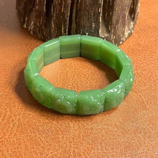 66-145 精品手串（有礼盒）