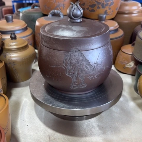 紫砂茶叶罐向**?。。。。。。。。