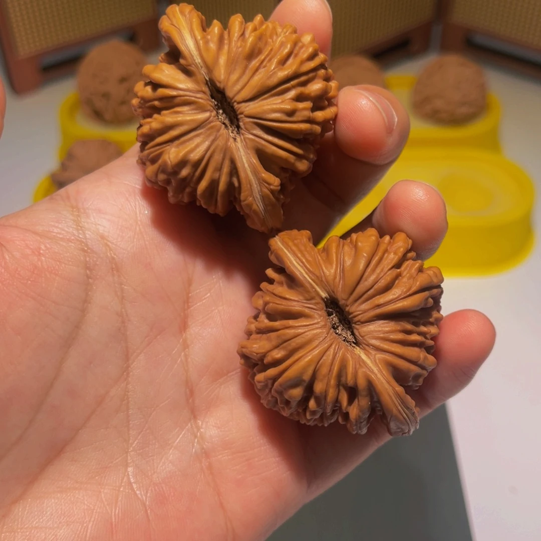 把件桃核47全品四座楼