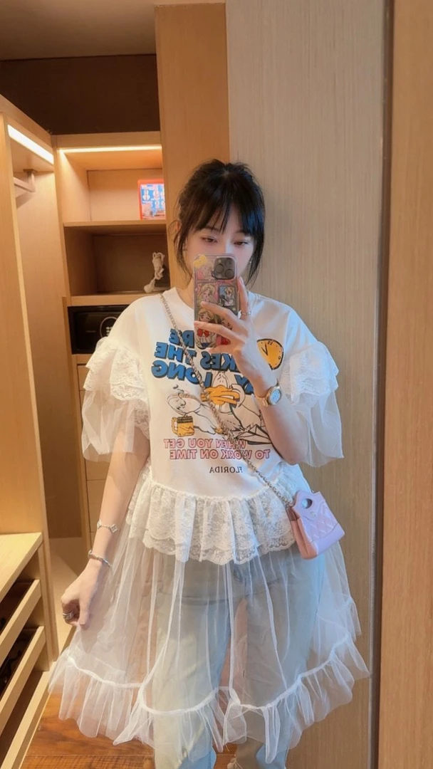 【张静芝】韩国新品~卡通鸭子字母印花拼网纱洋气少女感连衣裙