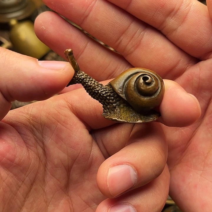 精美铜器做工精湛