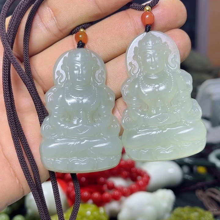 蛇纹石玉项链未镶嵌