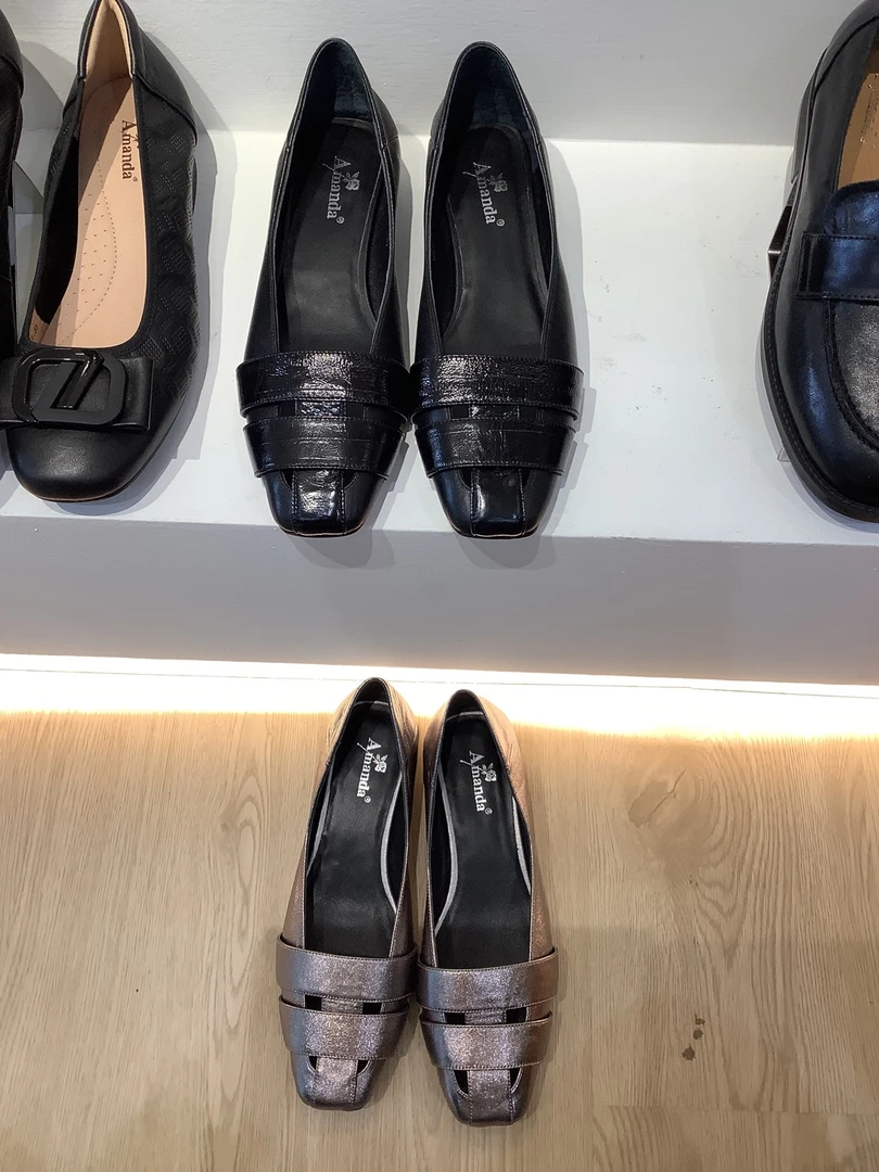 粗跟气质浅口单鞋四季鞋