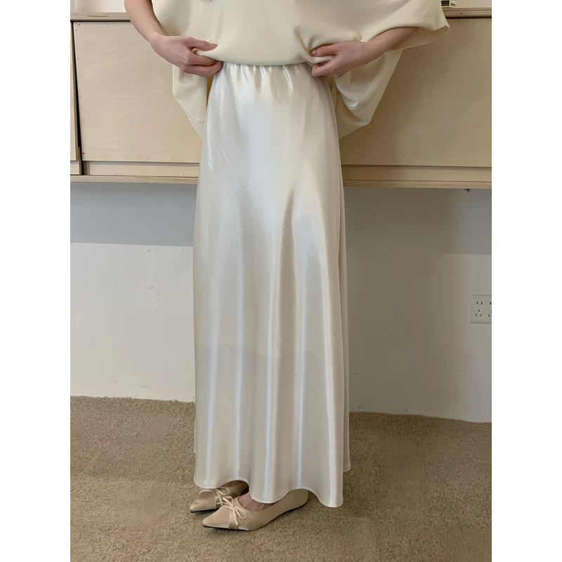 6117# 醋酸缎面半身裙女秋冬季高腰显瘦a字垂感裙子2.