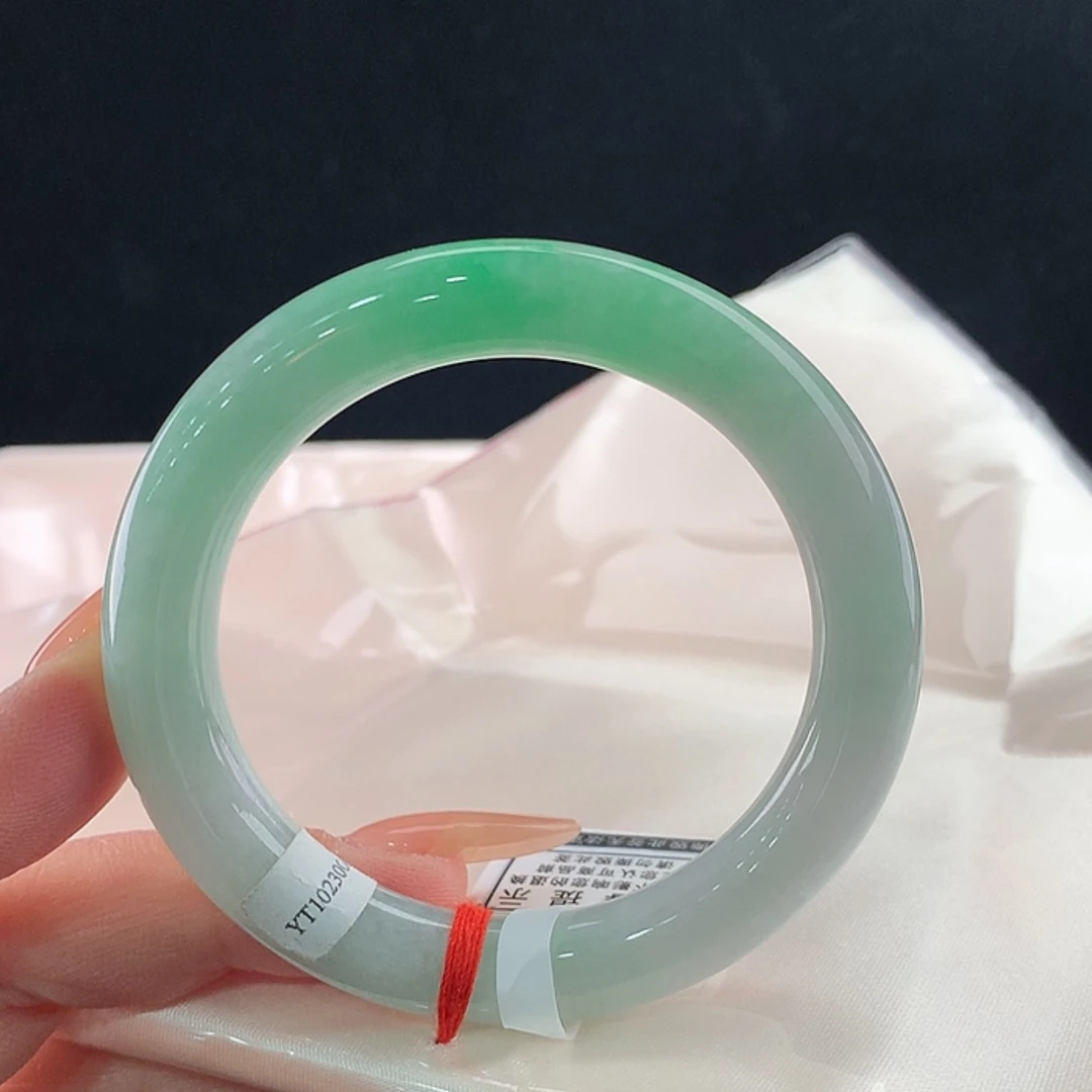 【闪购商品】未镶嵌手镯翡翠圆52