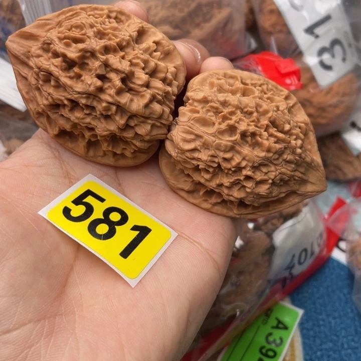文玩核桃把件核桃