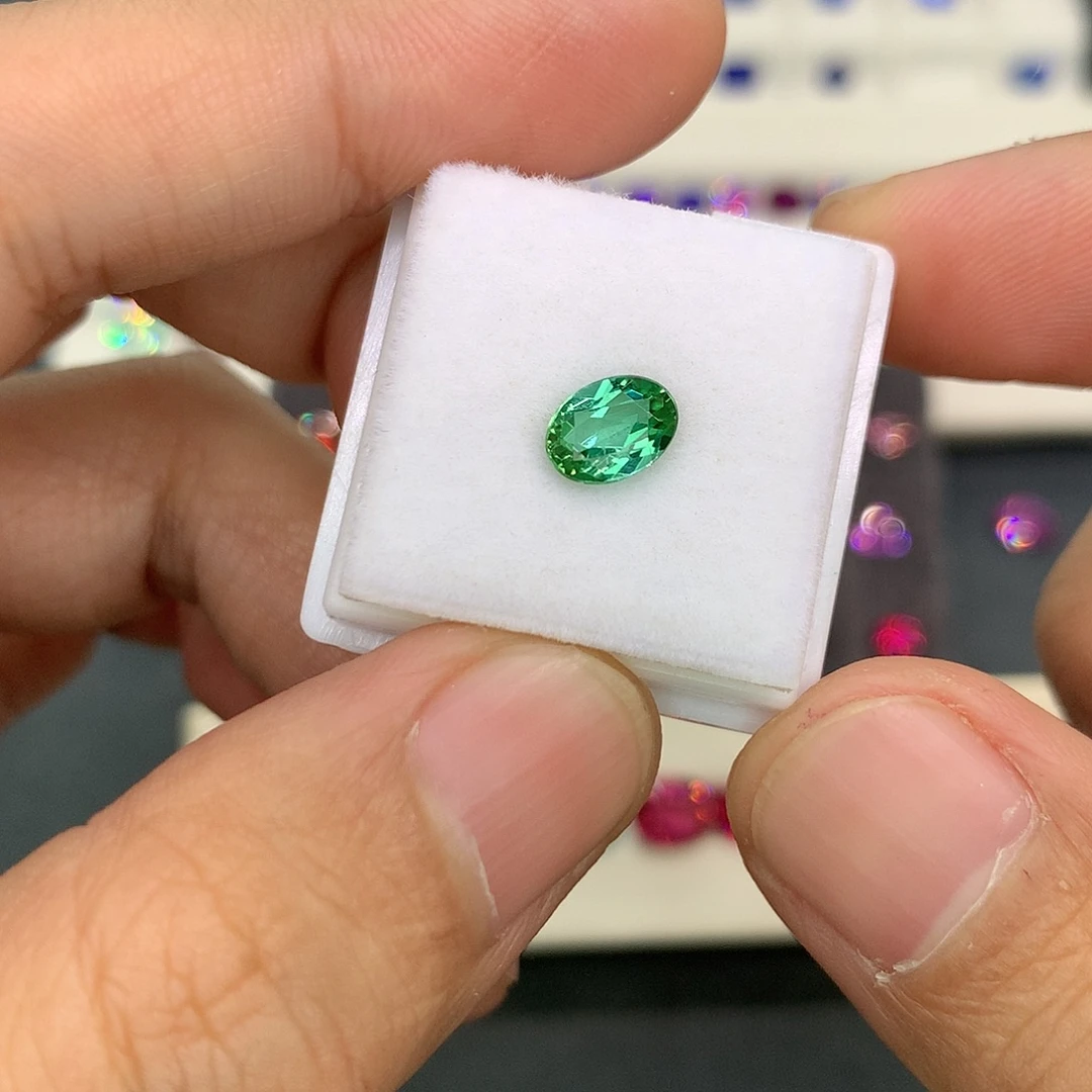 碧玺未镶嵌裸石96分薄荷绿