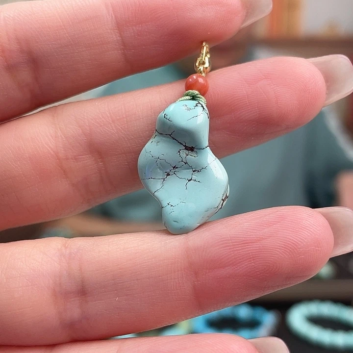 未镶嵌绿松石珠宝奇石