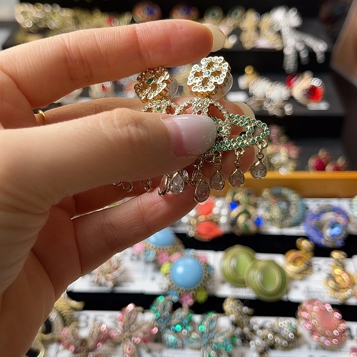 石英石纯铜好看的耳饰