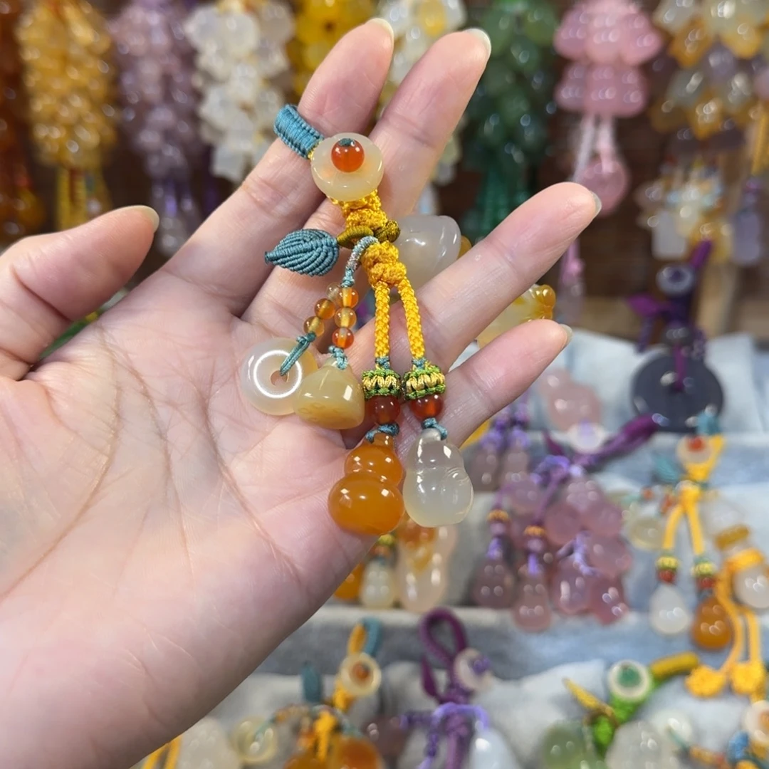 姓***娘玛瑙/玉髓未镶嵌钥匙挂件