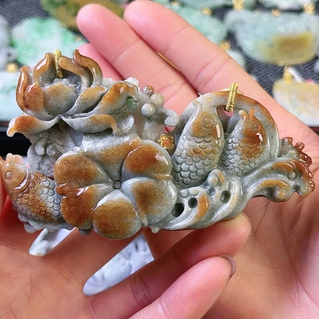 【闪购商品】翡翠颈饰未镶嵌挂件