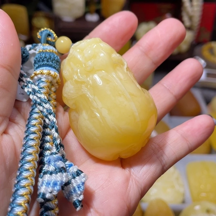 琥珀吊坠(不含链)未镶嵌