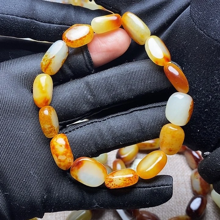 和田玉未镶嵌手链