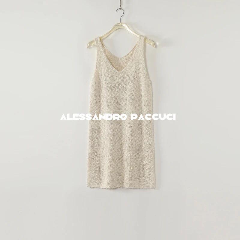 AP洛哥52070ST【浅素】桑蚕丝+棉V领下摆开叉时尚百搭无袖背心裙