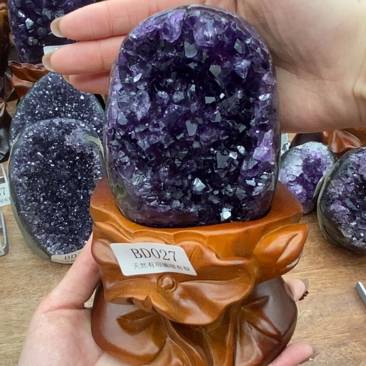 紫晶大型摆件（非配饰）未镶嵌