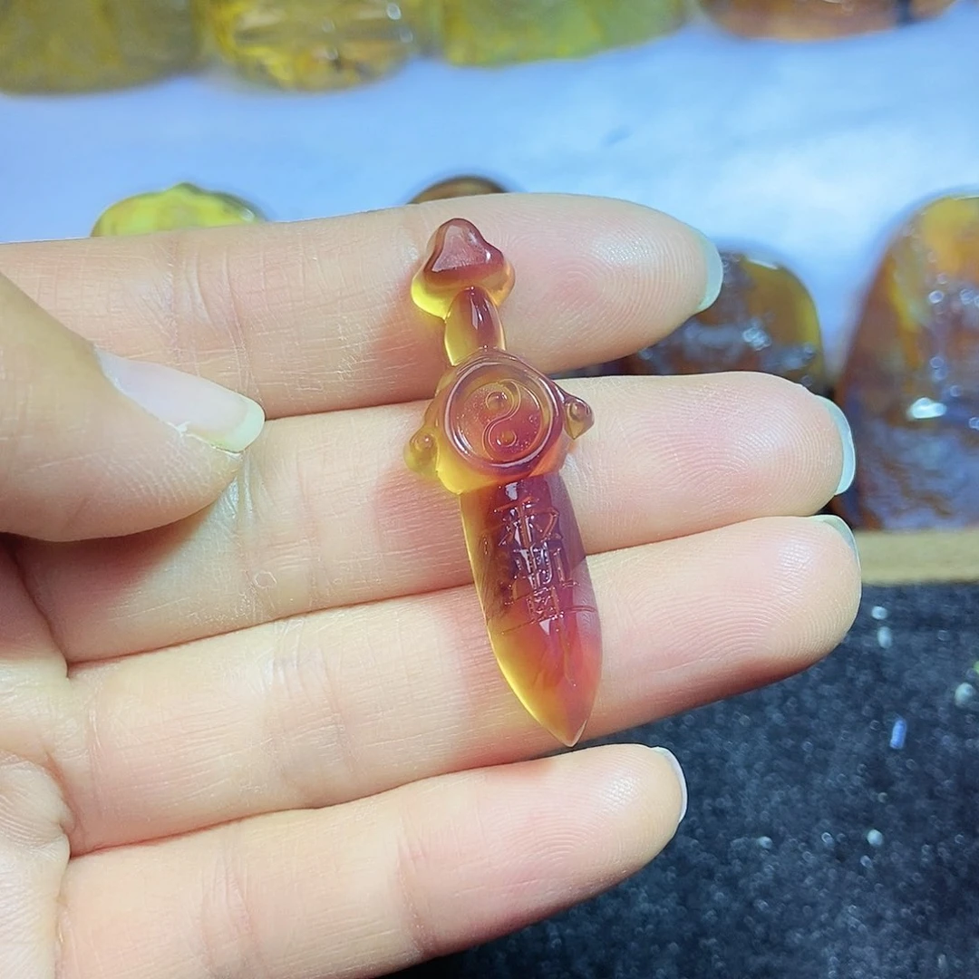 琥珀颈饰未镶嵌紫薇会