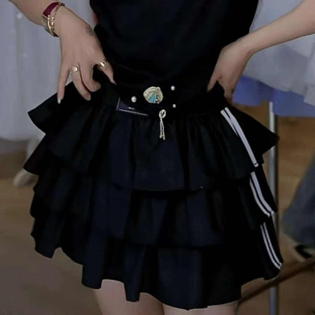 【济州岛】DAQINGLIU 侧边三条杠蛋糕裙短裙