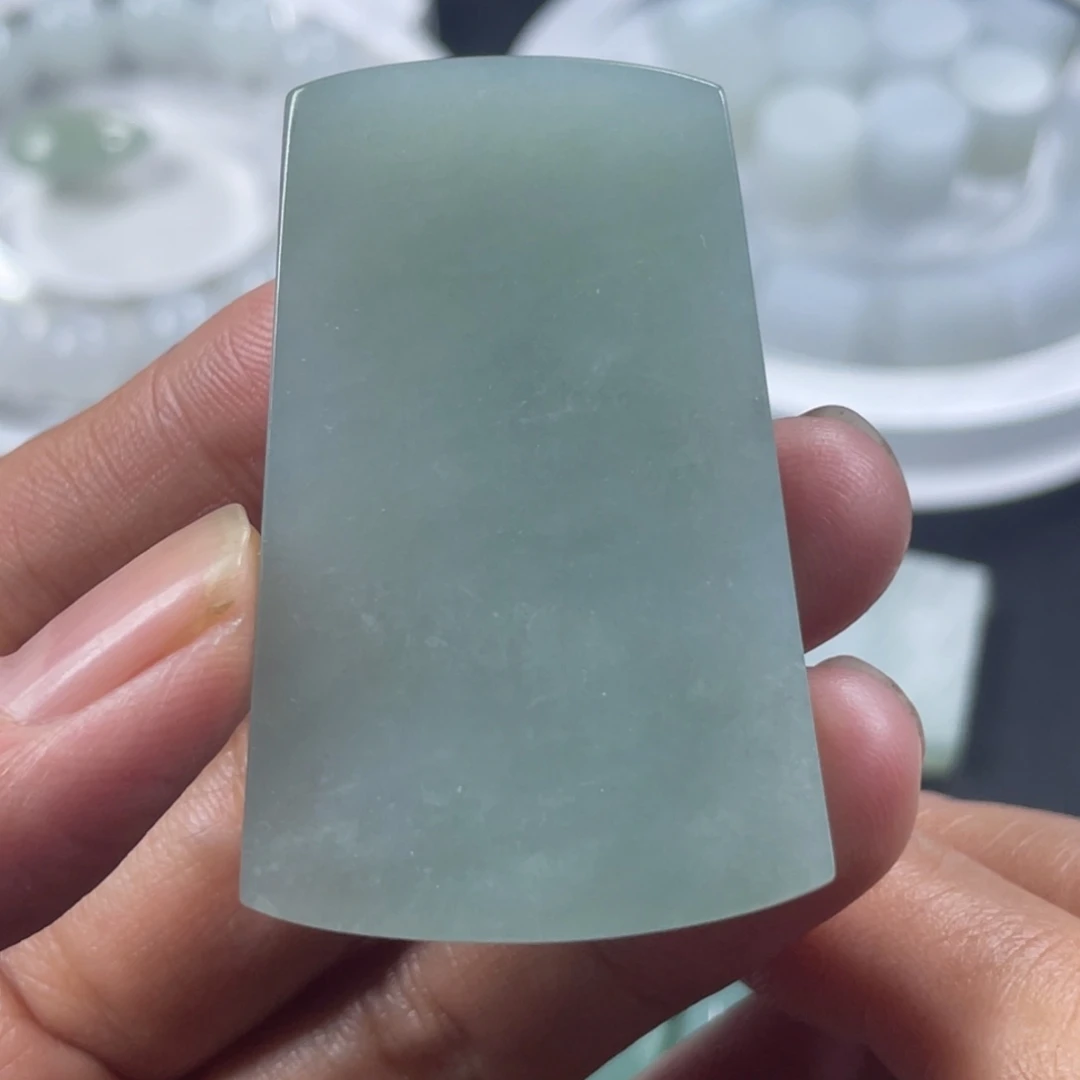 定制翡翠未镶嵌裸石定制