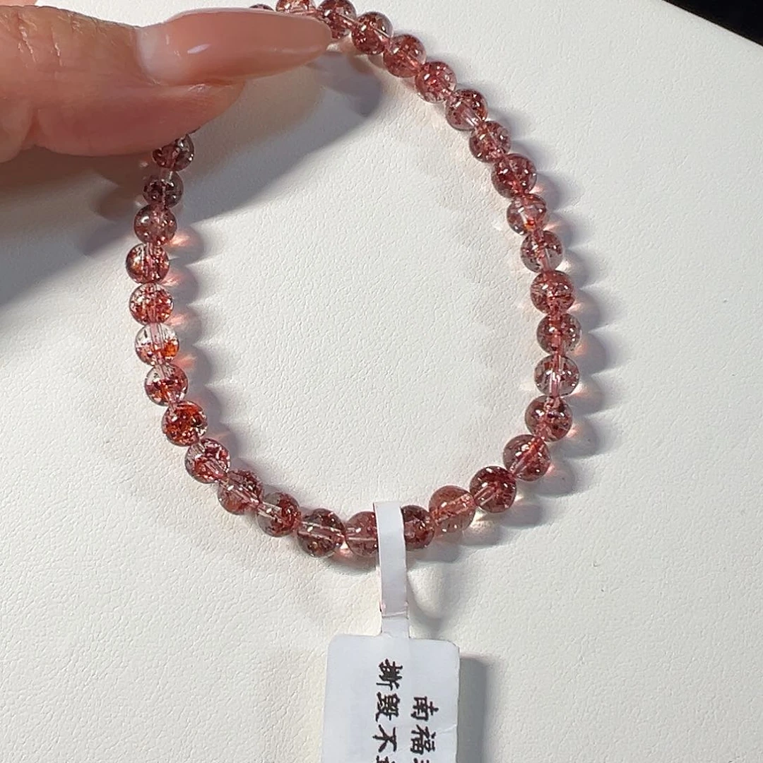 水晶手串未镶嵌天然巴西金草莓5.4mm透体单圈手串