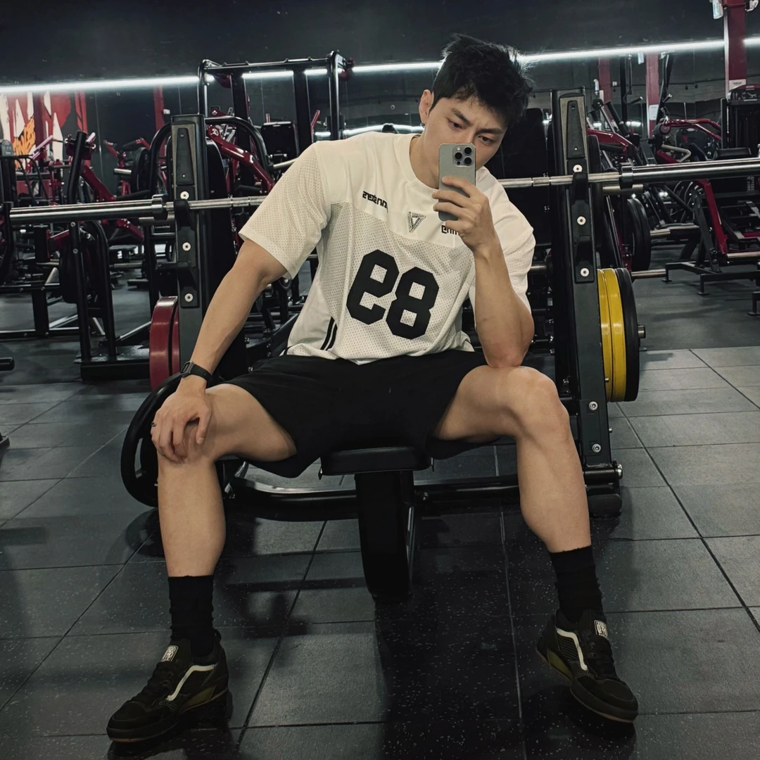 潮牌美式网眼篮球健身运动短袖透气速干宽松运动T恤潮流拼接上衣