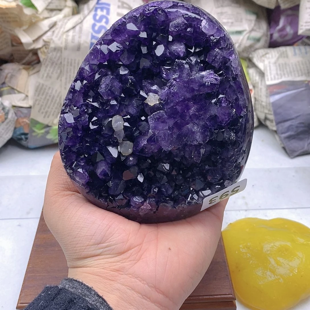 紫晶大型摆件（非配饰）未镶嵌