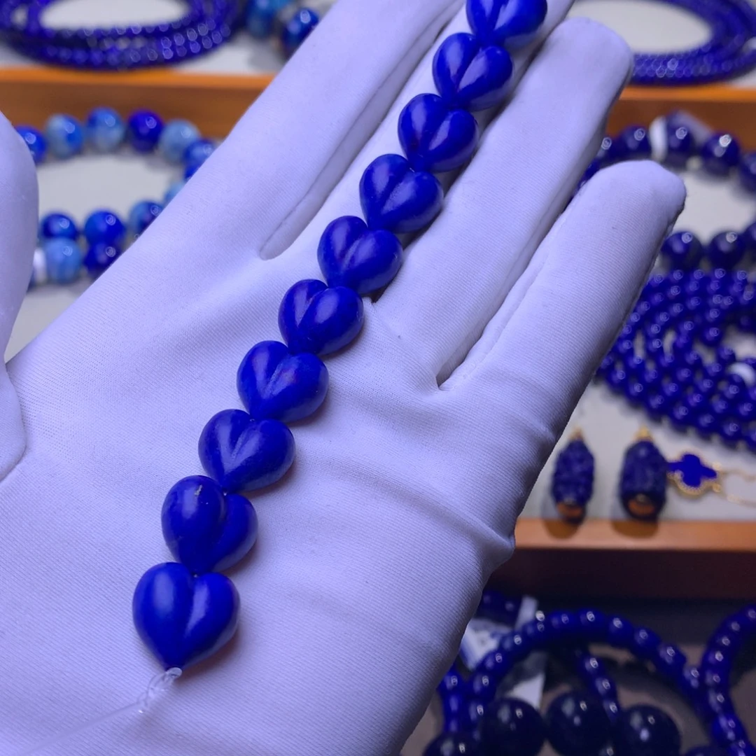 婷***儿青金石未镶嵌屁桃