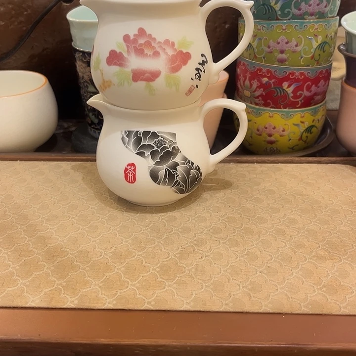 瓷片陶瓷公杯微瑕2个