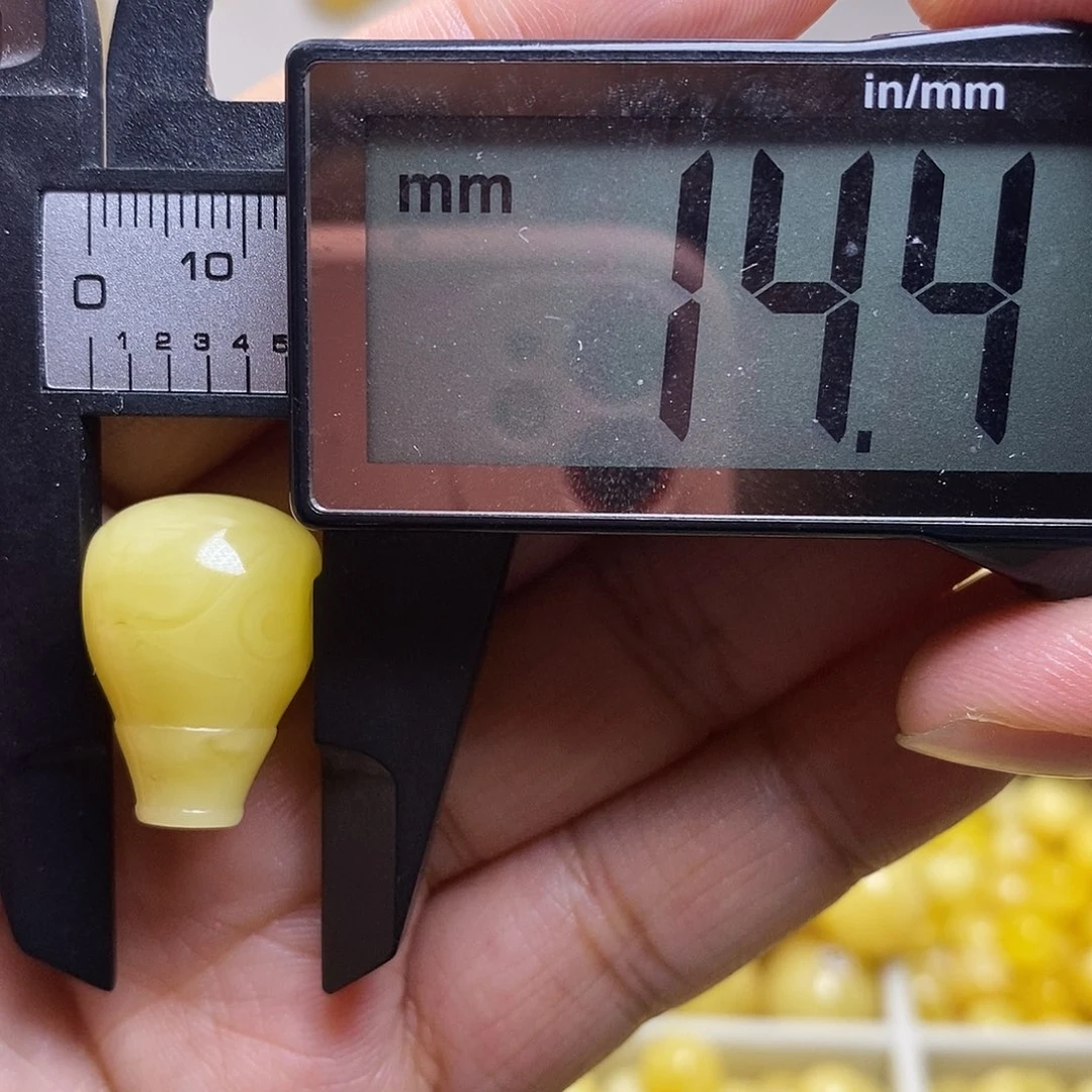裸石琥珀未镶嵌蜜蜡三通微瑕