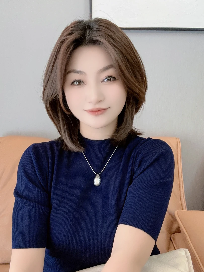 【美含推荐】设计师款高定平领冰丝短袖