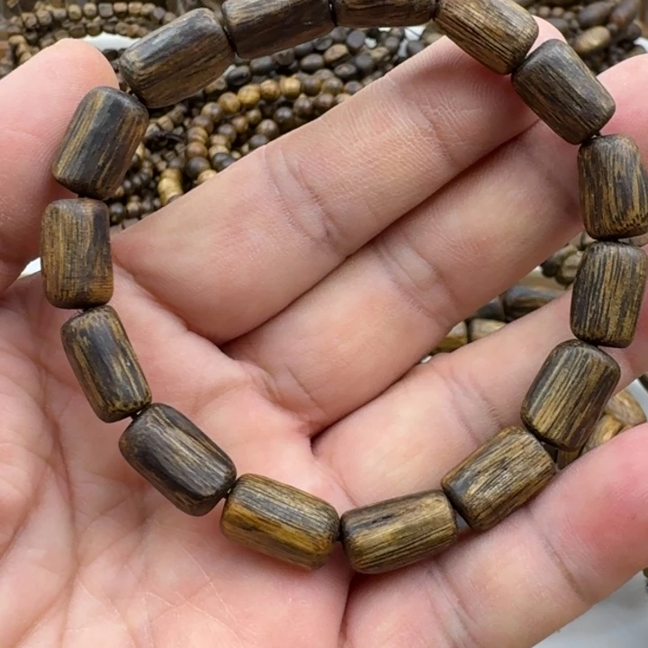 手串沉香乌身手串7克