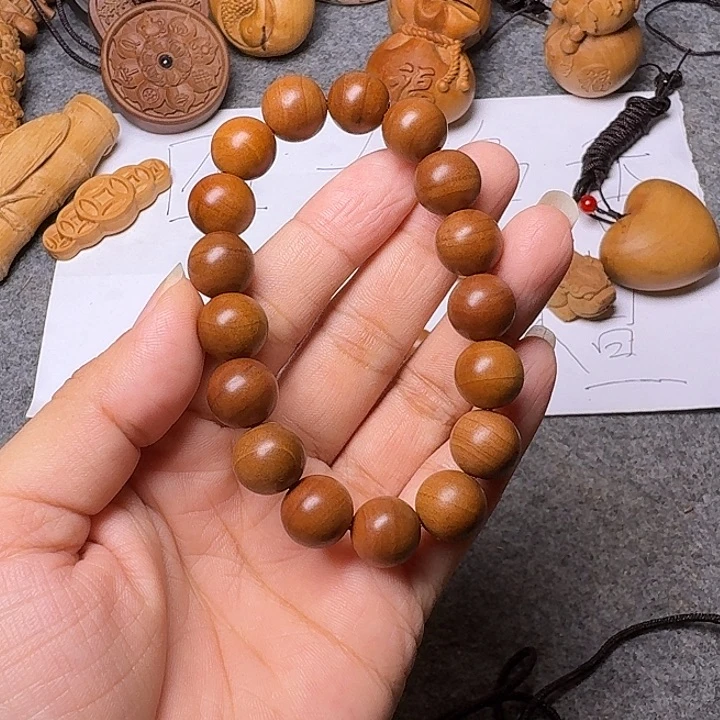 檀香木吊坠老山檀香老料1.2/17圆珠