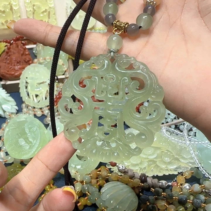 未镶嵌蛇纹石玉小摆