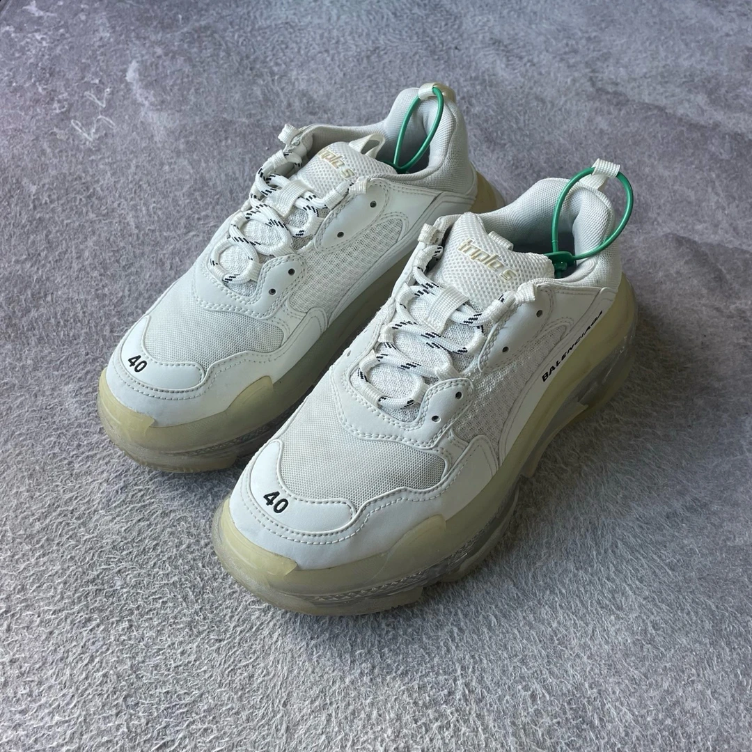 95新 Balenciaga/巴黎世家 triple s白色大气垫老爹鞋/40/无配件