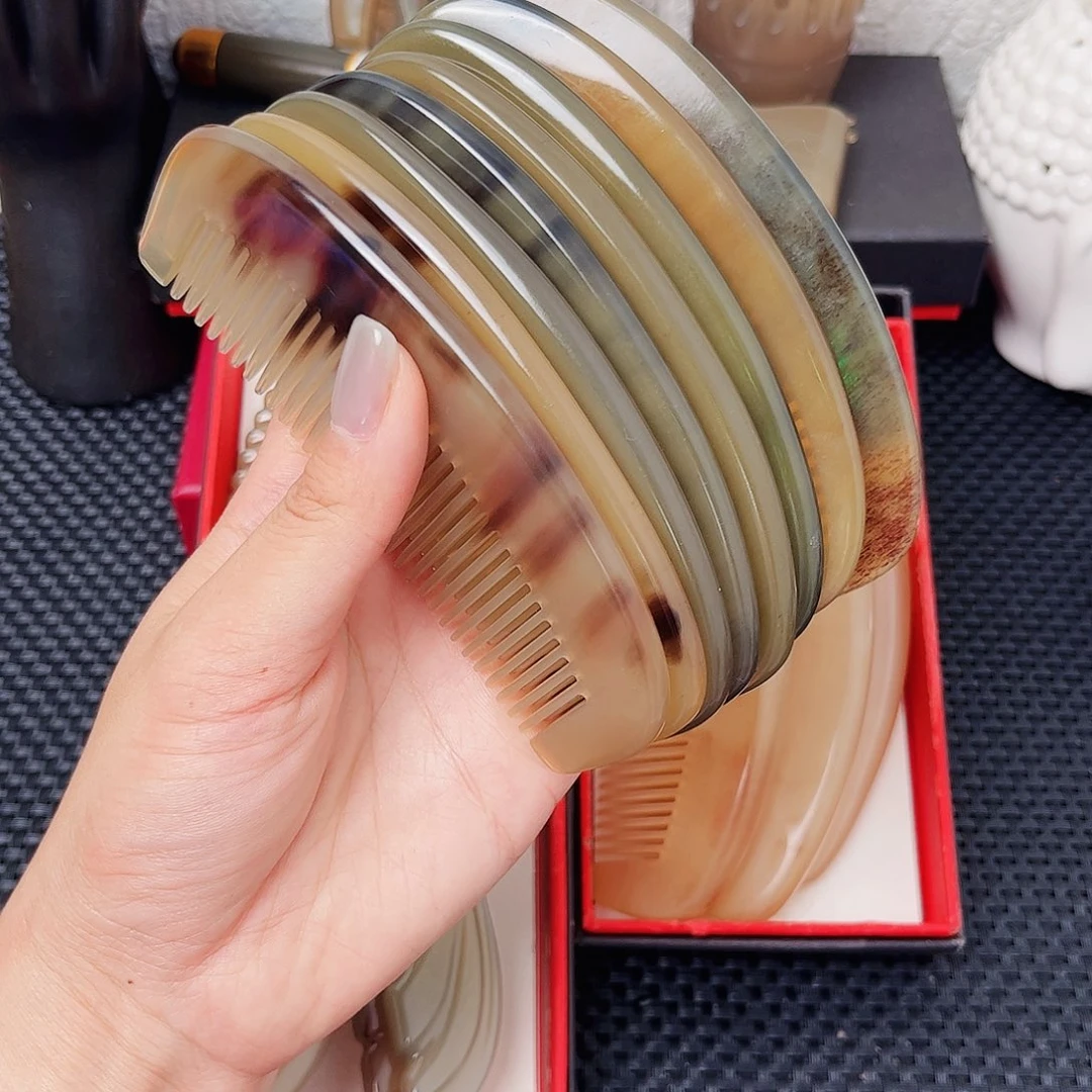 手工制作纯牛角梳子