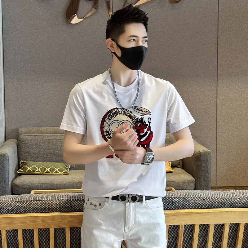 夏季轻奢潮流刺绣休闲时尚个性印花彩绘圆领T恤百搭修身男士短袖