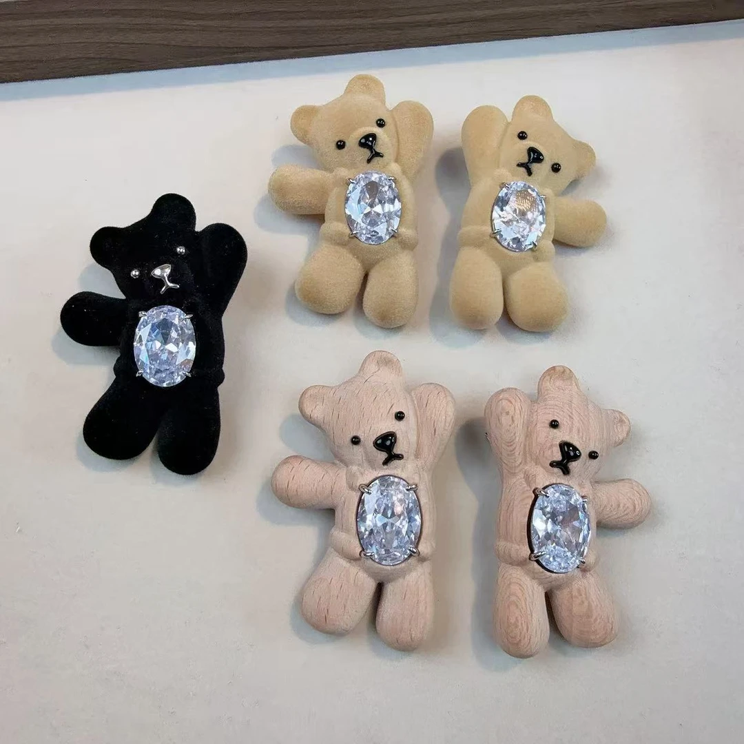 个性百搭招手熊发夹